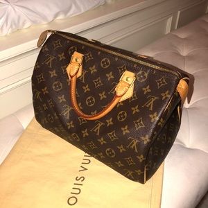 Louis Vuitton Speedy